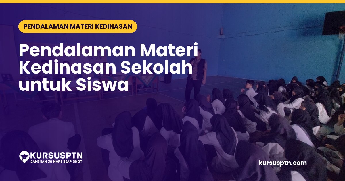Siswa kelas 12 mengikuti sesi pendalaman materi kedinasan sekolah dan simulasi SKD CAT BKN di ruang kelas.